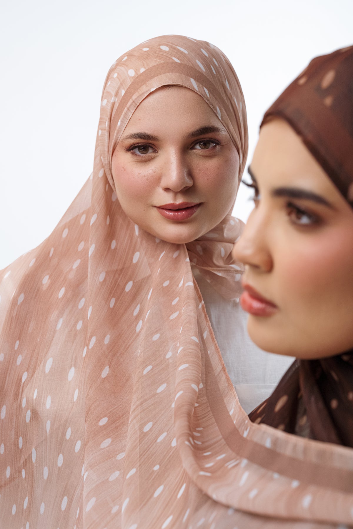 Beige Pearl Scarf