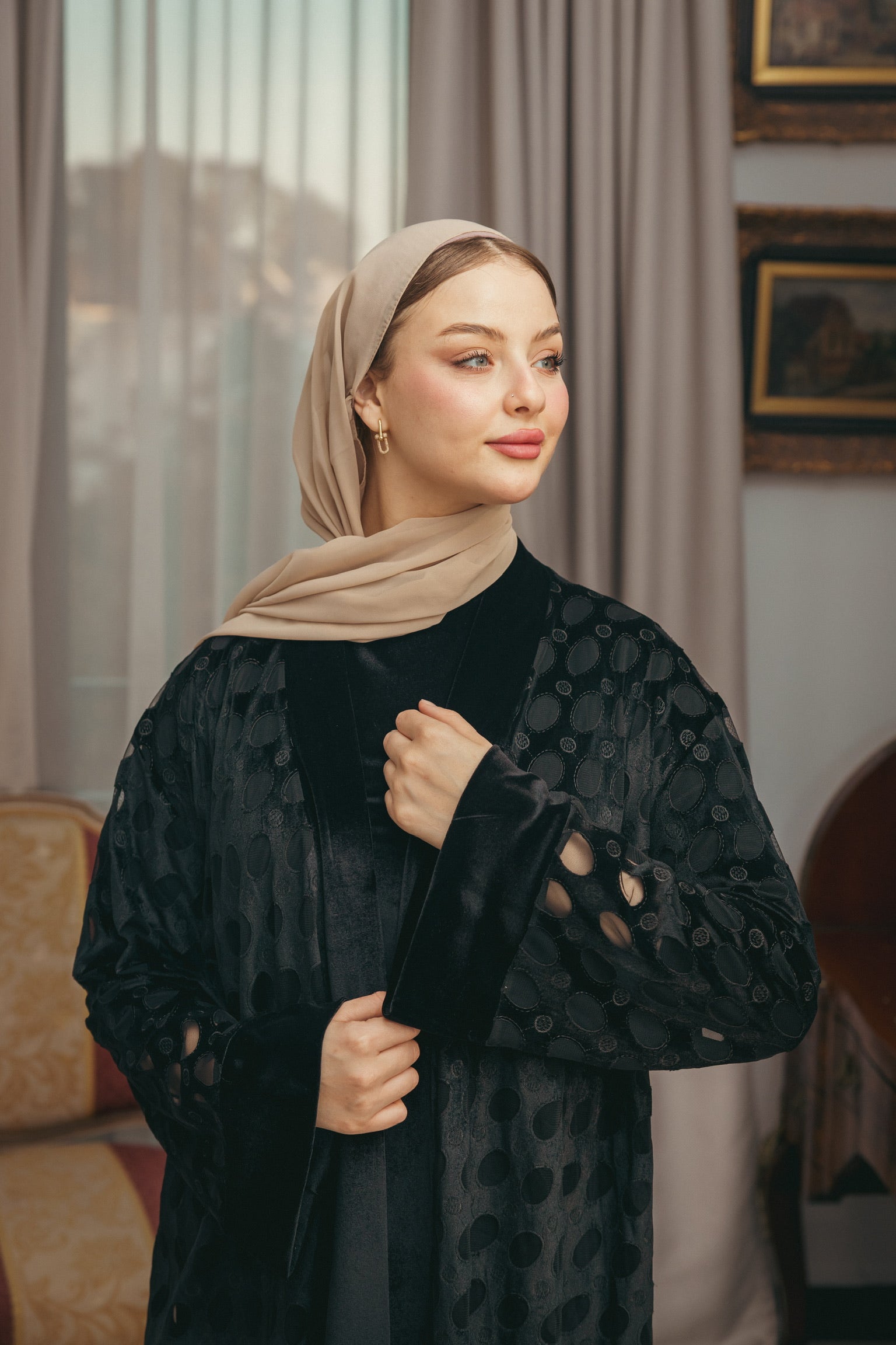 Layali Ramadan Abaya